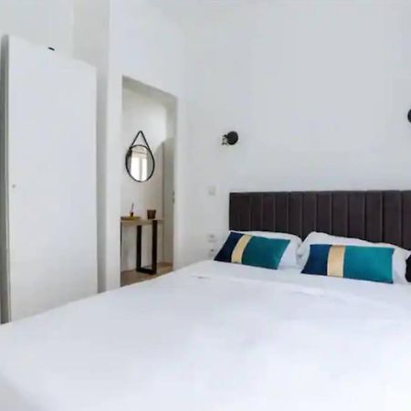 Roses Appartement Proche Sacree-Coeur/Montmarte Paris Exterior photo